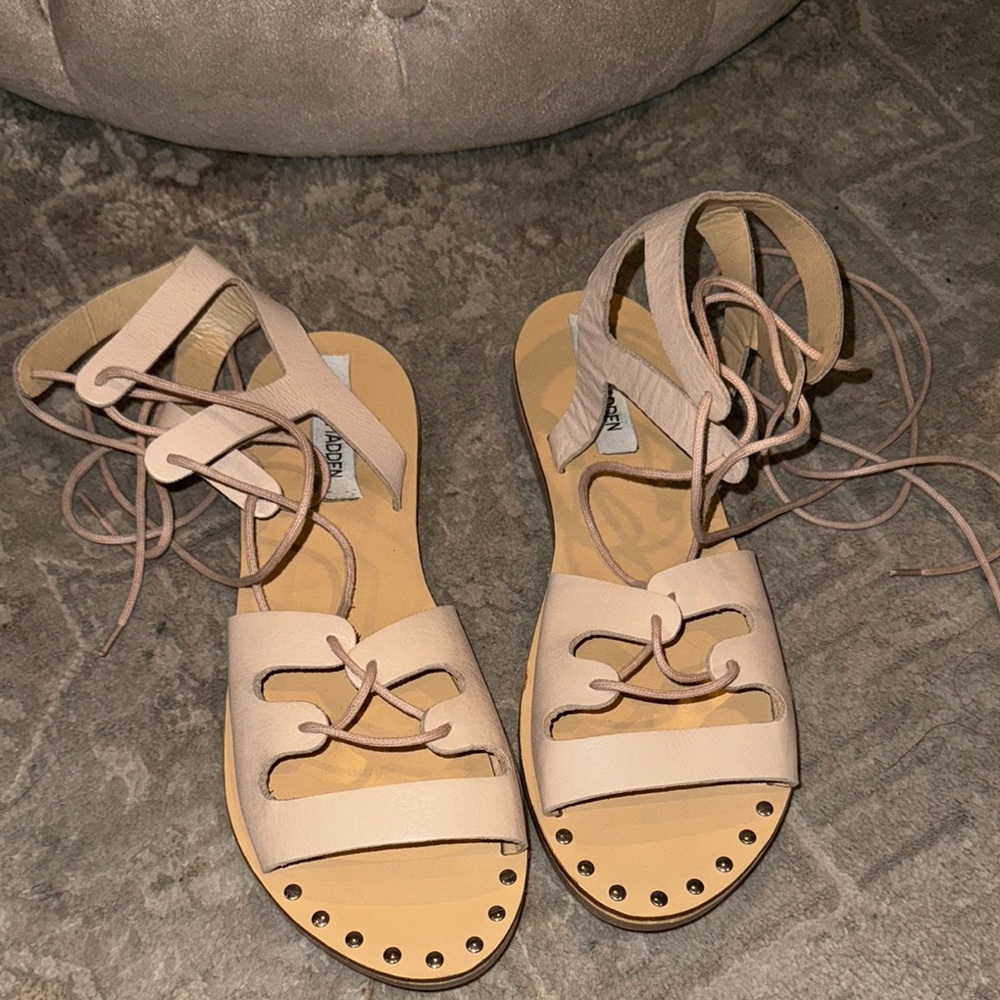 Steve Madden Women's Beige Lace-Up Sandals